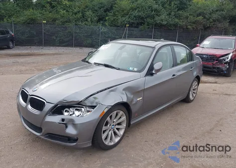 2011 BMW 328I xDrive из США, поврежденный, VIN WBAPK5G57BNN80468